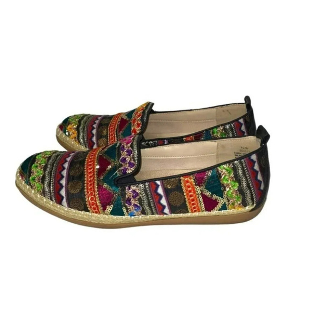 Beacon 10W multicolor Aztec embroidered bohemian slip on shoes